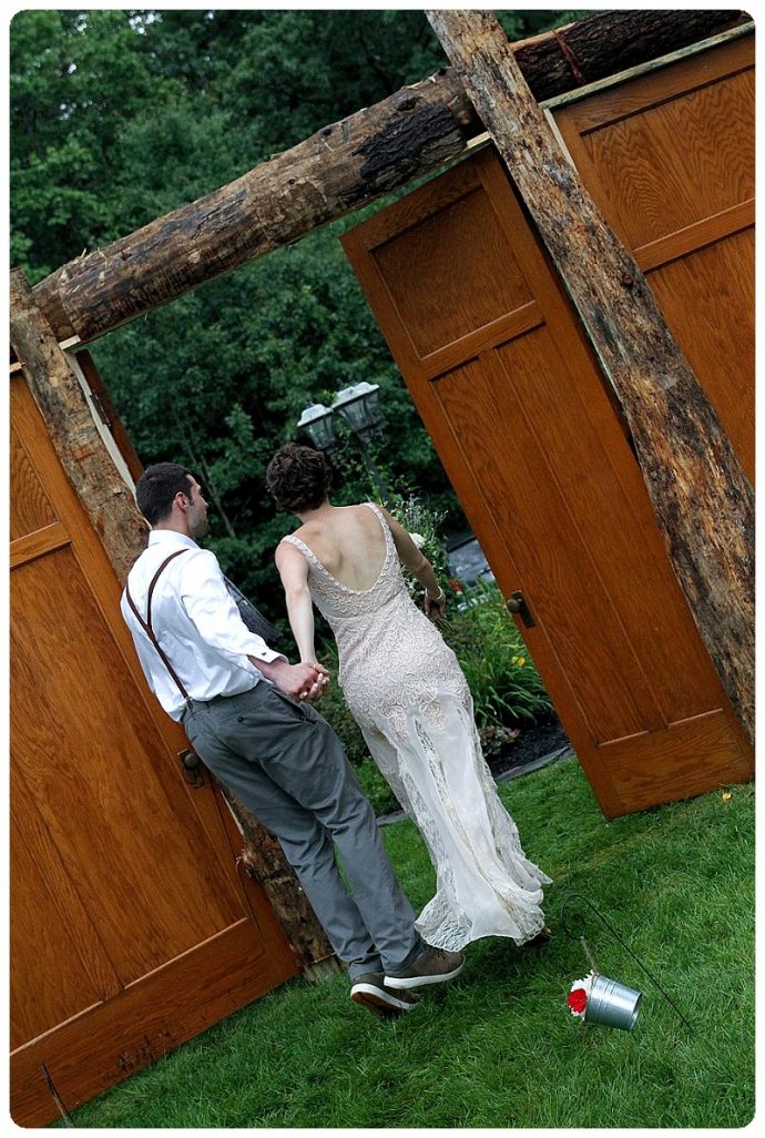 rustic wedding ceremony upstate ny